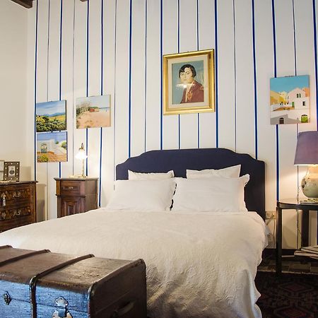 Bed and Breakfast Antica Casa Cristofori Usini Екстер'єр фото