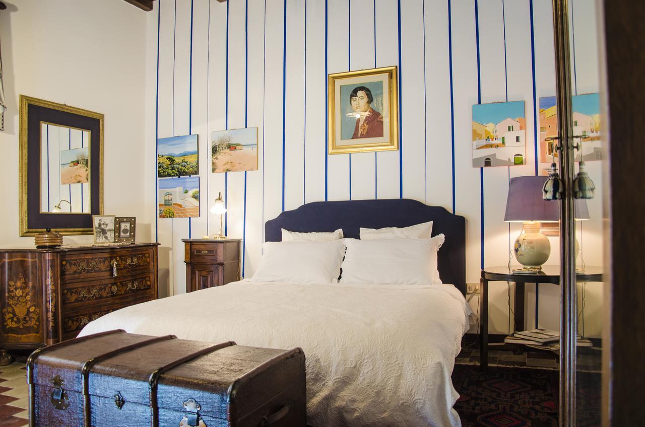 Bed and Breakfast Antica Casa Cristofori Usini Екстер'єр фото